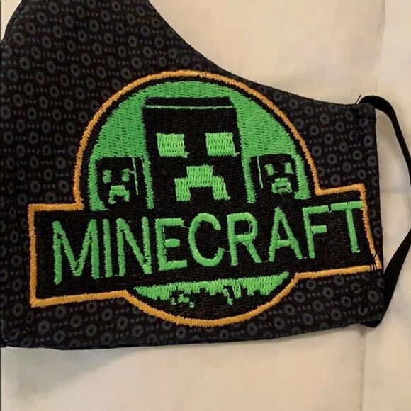 Minecraft small mask   - Picture 1 of 3